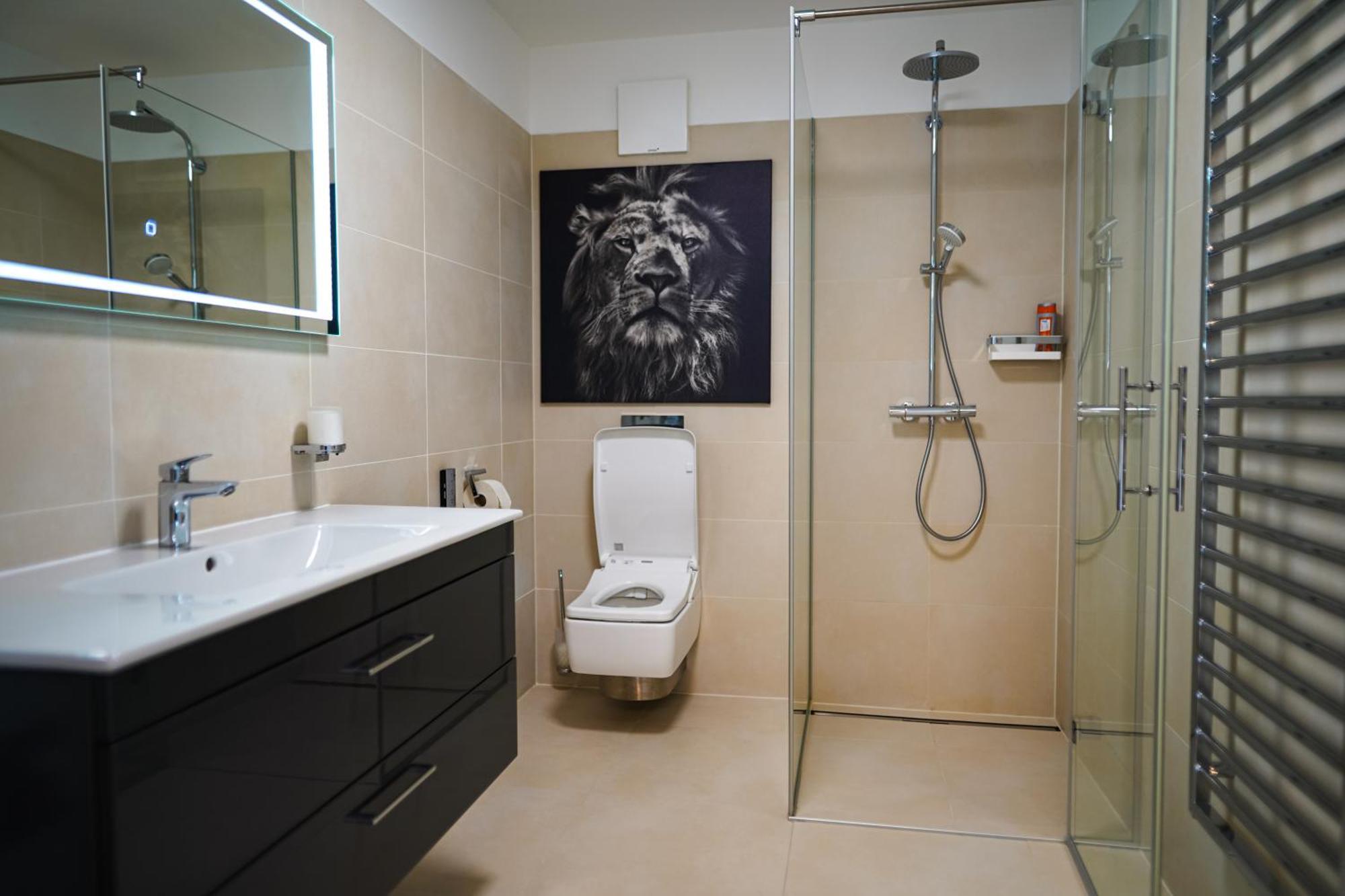 Modern Stylish Design Apartment With Free Parking Emily Viyana Dış mekan fotoğraf