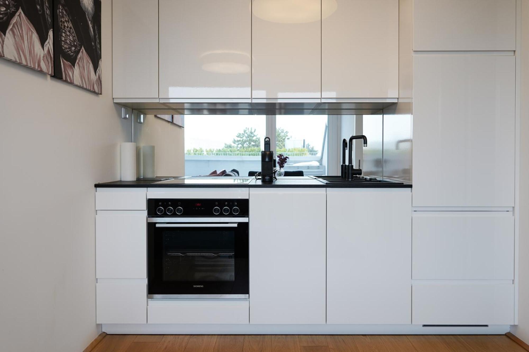 Modern Stylish Design Apartment With Free Parking Emily Viyana Dış mekan fotoğraf